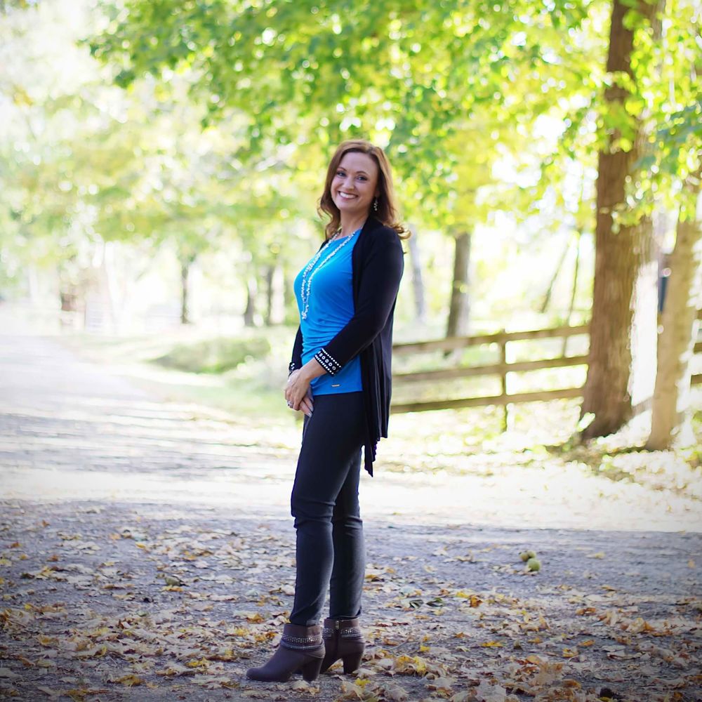 Meet your Posher, Joy